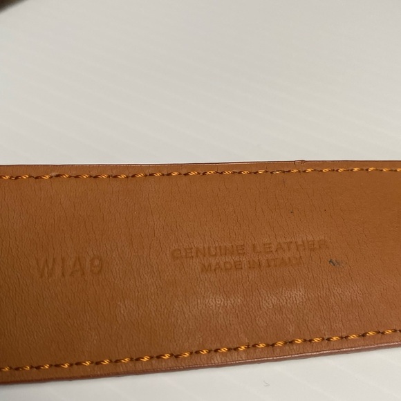 Brand New Brooks Brothers Women’s Wide Leather Belt Made in Italy Medium - Picture 8 of 9